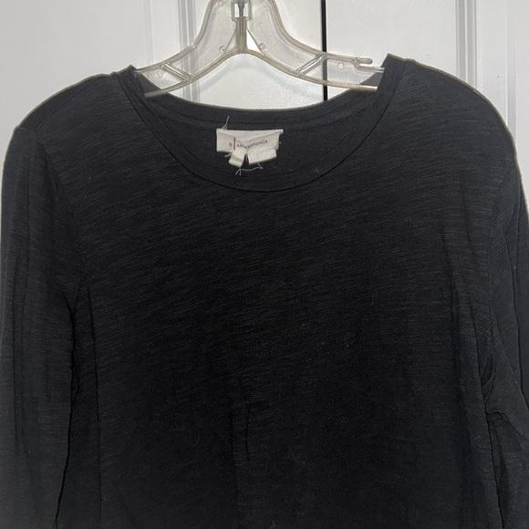Anthropologie black scoop neck tunic, cotton w/pin stripe peplum/ruffle hem, L - Picture 3 of 6